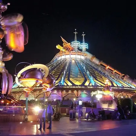 Magic - Disneyland Paris Shopping Village 9 Minutes Apartment *